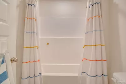 8130 Fir Tree Dr, Milton, FL 32583 - Photo 22