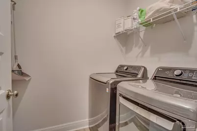 8130 Fir Tree Dr, Milton, FL 32583 - Photo 26