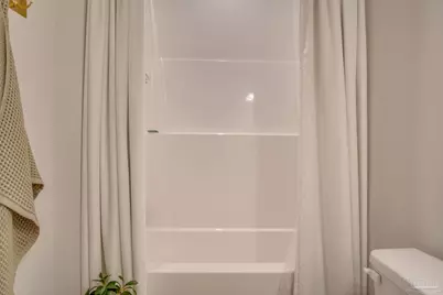 8130 Fir Tree Dr, Milton, FL 32583 - Photo 20