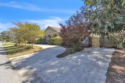 175 Camelia St, Gulf Breeze, FL 32561 - Photo 46