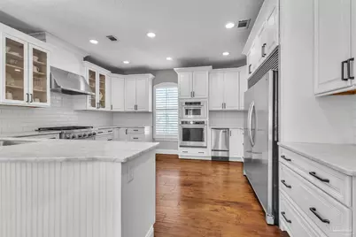 175 Camelia St, Gulf Breeze, FL 32561 - Photo 14