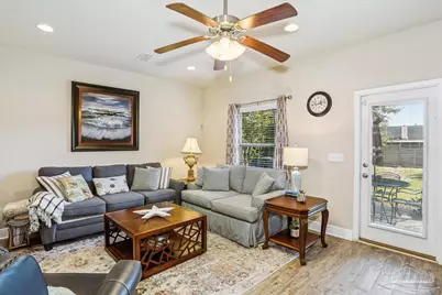 8881 Brown Pelican Cir, Navarre, FL 32566 - Photo 6