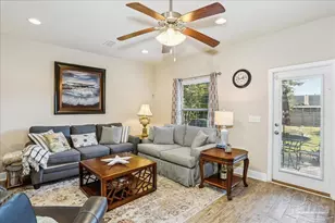 8881 Brown Pelican Cir, Navarre, FL 32566 - Photo 6