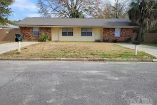 5376 Conecuh St, Milton, FL 32570 - Photo 1