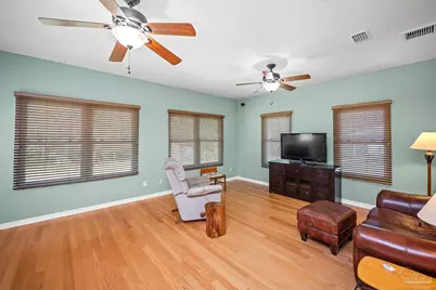 2032 Winners Cir, Cantonment, FL 32533 - Photo 8
