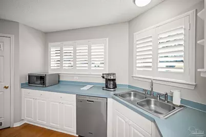 2032 Winners Cir, Cantonment, FL 32533 - Photo 8