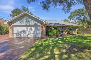 6878 Camarilla Ct, Navarre, FL 32566 - Photo 2