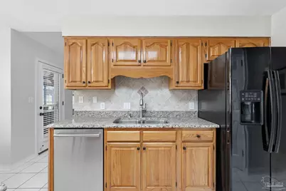 6878 Camarilla Ct, Navarre, FL 32566 - Photo 10