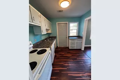 100 Milton Rd, Pensacola, FL 32507 - Photo 10