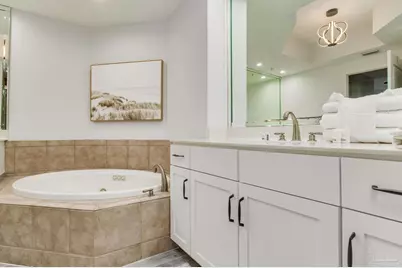 612 Lost Key Dr #205B, Pensacola, FL 32507 - Photo 14