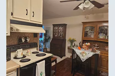 641 E Johnson Ave, Pensacola, FL 32514 - Photo 8