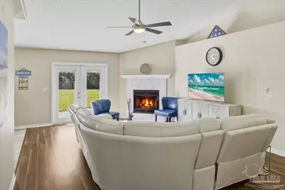 2528 Houston Cir, Gulf Breeze, FL 32563 - Photo 4