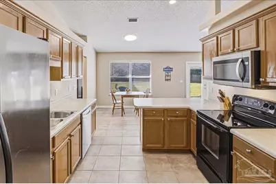 2528 Houston Cir, Gulf Breeze, FL 32563 - Photo 12