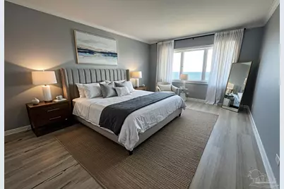 825 Bayshore Dr #800, Pensacola, FL 32507 - Photo 2