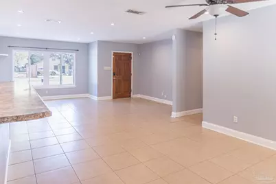 30 Hancock Ln, Pensacola, FL 32503 - Photo 6