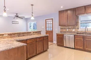 30 Hancock Ln, Pensacola, FL 32503 - Photo 8