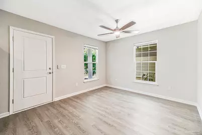 8414 Ryan Ave, Pensacola, FL 32534 - Photo 10