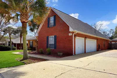 2443 Bowling Green Way, Cantonment, FL 32533 - Photo 6