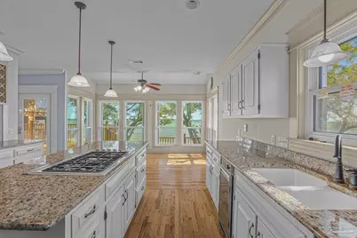 255 Bayshore Dr, Pensacola, FL 32507 - Photo 30