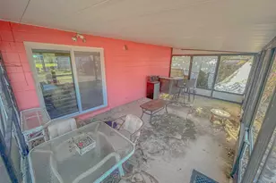 6511 E Shore Dr, Pensacola, FL 32505 - Photo 16