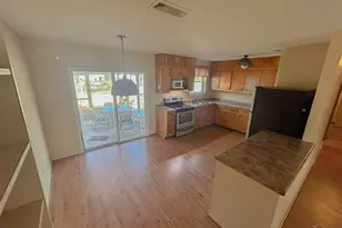 6511 E Shore Dr, Pensacola, FL 32505 - Photo 4