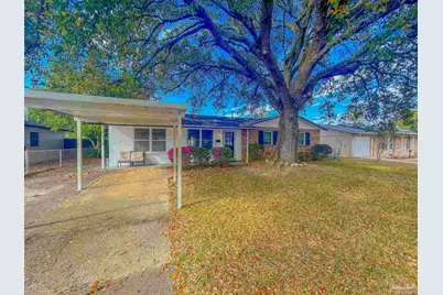 6511 E Shore Dr, Pensacola, FL 32505 - Photo 2