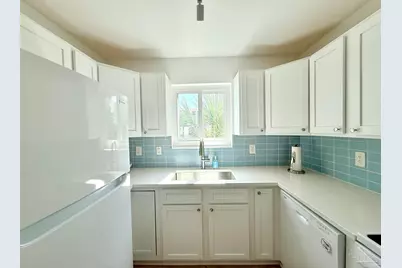 14100 River Rd #221B, Pensacola, FL 32507 - Photo 8