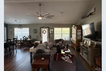 5653 Burr St, Milton, FL 32570 - Photo 8