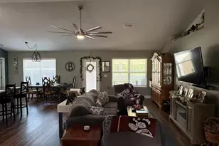 5653 Burr St, Milton, FL 32570 - Photo 8