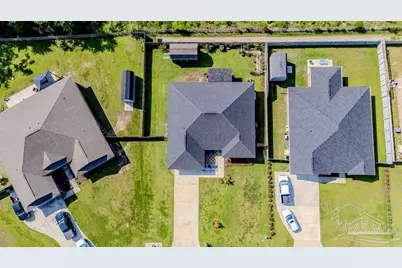 5653 Burr St, Milton, FL 32570 - Photo 4