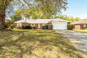 3243 Moss Point Ln, Cantonment, FL 32533 - Photo 2