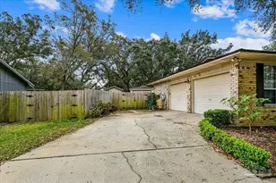 2817 Oakridge Dr, Gulf Breeze, FL 32563 - Photo 36