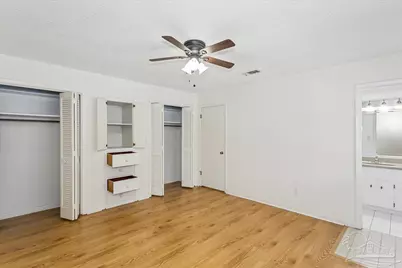 2817 Oak Ridge Dr, Gulf Breeze, FL 32563 - Photo 18