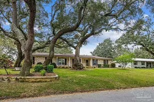 2817 Oakridge Dr, Gulf Breeze, FL 32563 - Photo 38