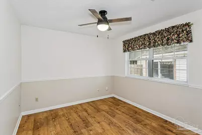 2817 Oak Ridge Dr, Gulf Breeze, FL 32563 - Photo 26