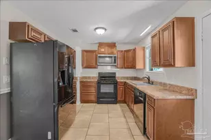 3826 Cannon St, Milton, FL 32583 - Photo 14