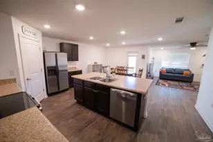 6262 Churchill Cir, Milton, FL 32583 - Photo 4