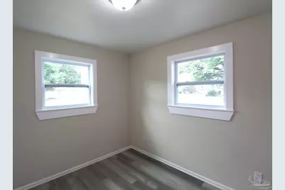 4512 Chantilly Way, Pensacola, FL 32505 - Photo 8