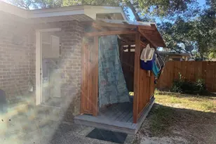 2864 Villa Woods Cir, Gulf Breeze, FL 32563 - Photo 14