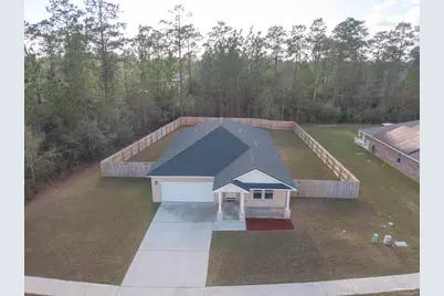 6712 Sarah Ann Way, Laurel Hill, FL 32567 - Photo 2