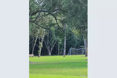 5061 Peach Dr, Pace, FL 32571 - Photo 10