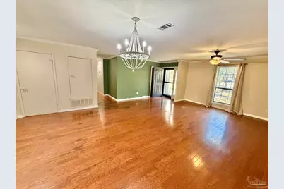 1556 Oak Shore Dr, Gulf Breeze, FL 32563 - Photo 8