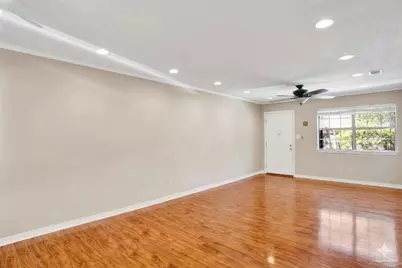 4344 Langley Ave #B 206, Pensacola, FL 32504 - Photo 8