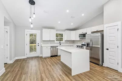 478 Ronda St, Pensacola, FL 32534 - Photo 4