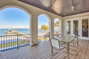 525 Deer Point Dr, Gulf Breeze, FL 32561 - Photo 34