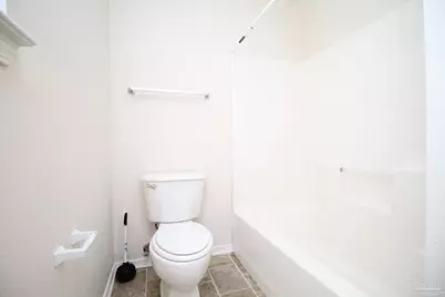 6954 Woodley Dr #B, Pensacola, FL 32503 - Photo 14