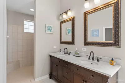 1183 Grand Pointe Dr, Gulf Breeze, FL 32563 - Photo 32