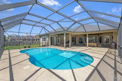 1183 Grand Pointe Dr, Gulf Breeze, FL 32563 - Photo 1