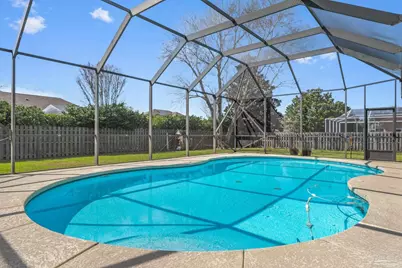 1183 Grand Pointe Dr, Gulf Breeze, FL 32563 - Photo 6