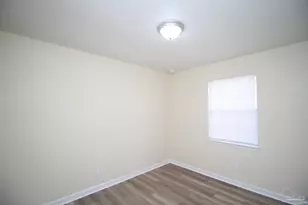 7177 Schwab Dr, Pensacola, FL 32504 - Photo 10